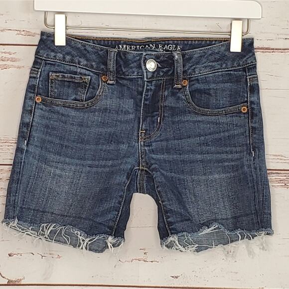 American Eagle Midi Jean Denim Short Cut Off  0 - Picture 1 of 4